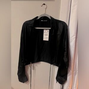 ZARA - XL - 3067/902/800 - Silky Long Sleeved Black Blouse w/ Gold Detail